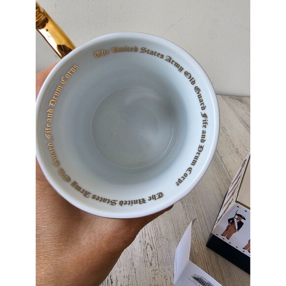 White House Old guard soldier mug cup new gift box - Picture 6 of 7